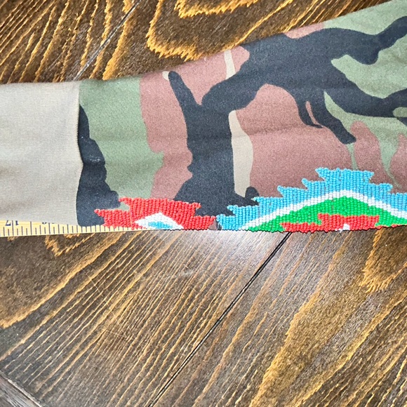 Ralph Lauren Denim & Supply Camo sweatshirt Native Western beaded design Large - Picture 6 of 9